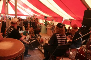 Opgetrommeld Ladies en publiek